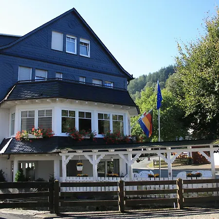 Pensión Gasthof-pension Hunaustuben