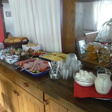 Gasthof-pension Hunaustuben Konukevi