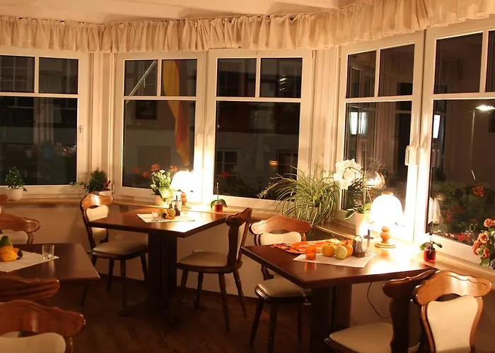 Gasthof-pension Hunaustuben 3*